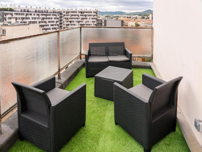 F2 Hypercentre Clermont Ferrand Apartment Exterior foto